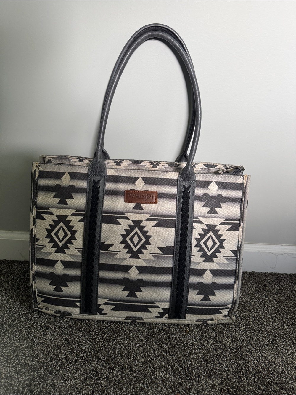 Wrangler Black and Cream Aztec-Pattern Tote